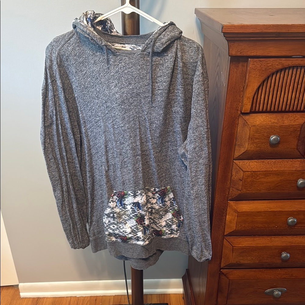 On The Byas Patterned Gray Sweatshirt